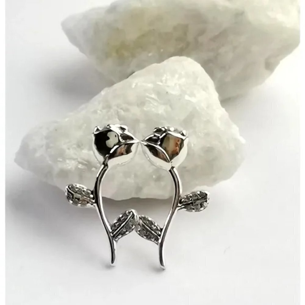 Rose stem stud earrings In Sterling Silver CZ 🆕